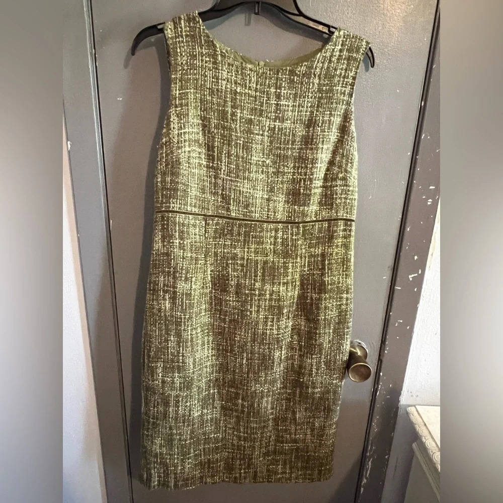DRESS barn green sleeveless dress